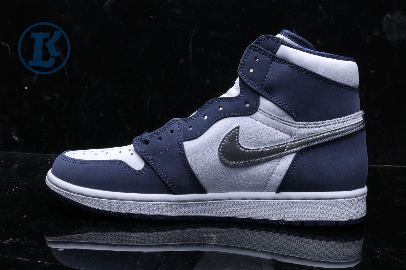 Air Jordan I Retro Midnight Navy